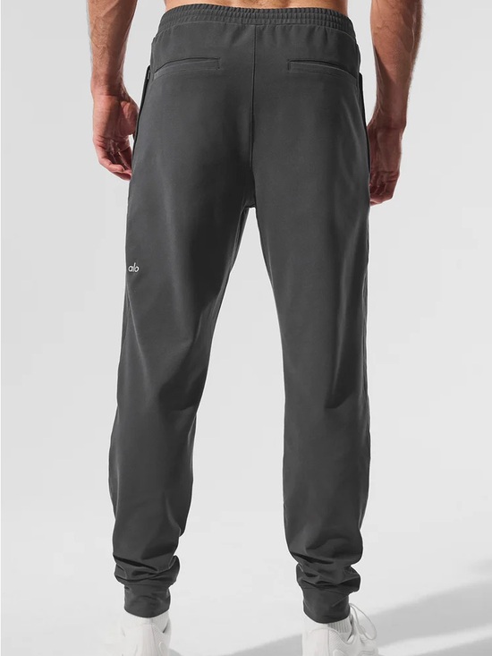 ALO Yoga Other - Alo Yoga Conquer Max Performance Jogger size S NWT